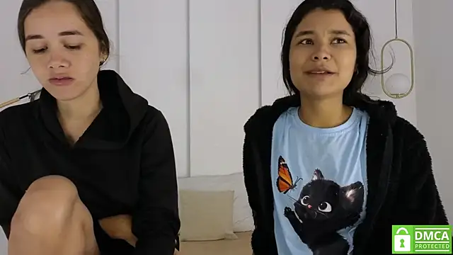 Snapshot of sexychanell_18 chatting on November 25, 1:22 pm sexychanell 18 online show from November 25, 1:22 pm