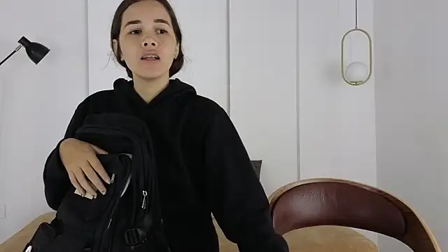 sexychanell 18 online show from December 19, 1:07 pm