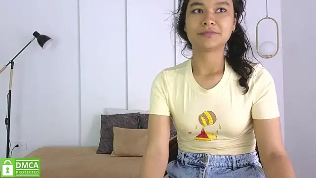 Snapshot of sexychanell_18 chatting on July 26, 1:40 pm sexychanell 18 online show from July 26, 1:40 pm