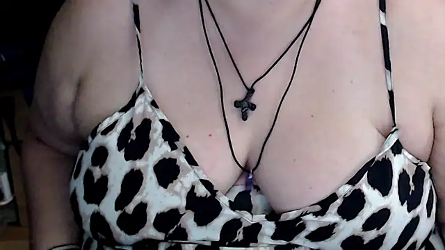 mayasmith online show from November 17, 7:25 am