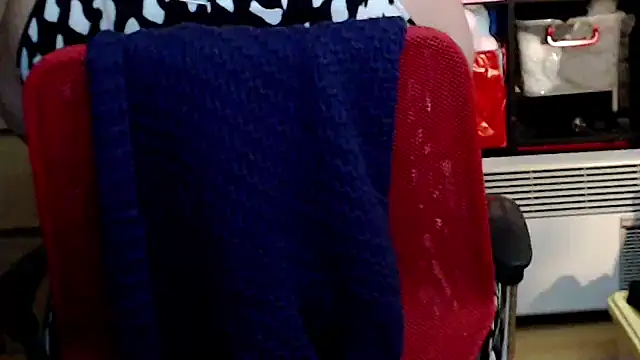 mayasmith online show from November 29, 10:40 am