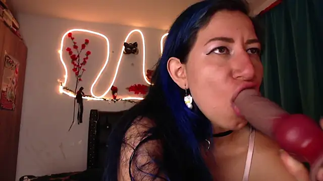 pussytight pervert online show from January 8, 12:06 am