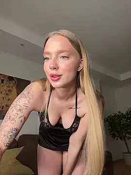 Simply Chelsea online show from March 14, 1:46 pm