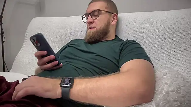 Bear bear  online show from December 6, 2:28 pm