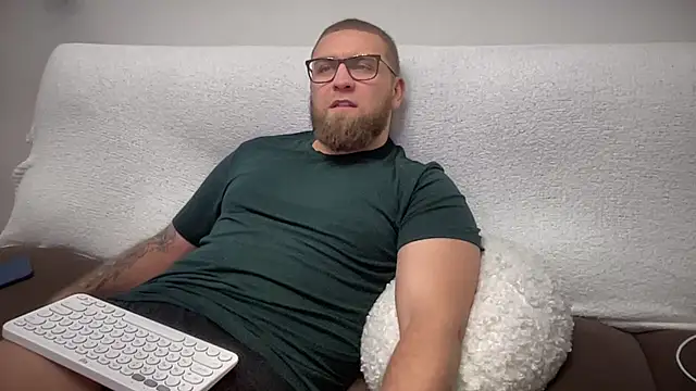 Bear bear  online show from December 8, 6:50 pm