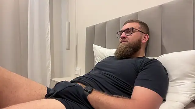 Bear bear  online show from November 14, 11:42 am