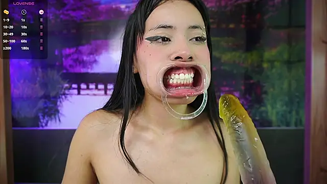 miss  maria online show from January 15, 5:40 am