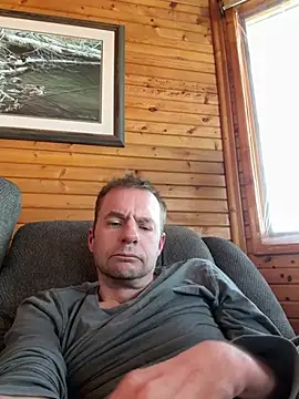 Snapshot of Toothpick666 chatting on February 14, 5:32 pm Toothpick666 online show from February 14, 5:32 pm