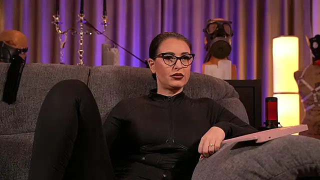 kelly kent online show from December 4, 12:08 am