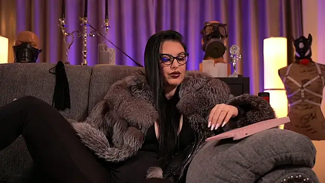 kelly kent online show from January 1, 1:47 am