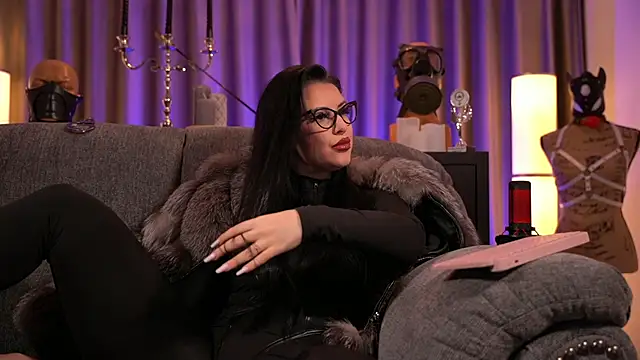 kelly kent online show from January 2, 8:57 pm