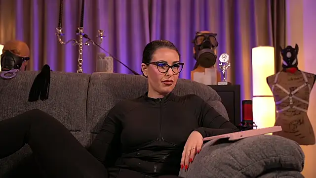 kelly kent online show from January 20, 9:32 pm