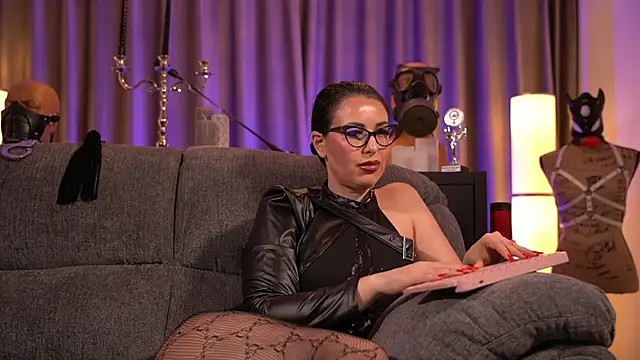 kelly kent online show from January 21, 3:37 am