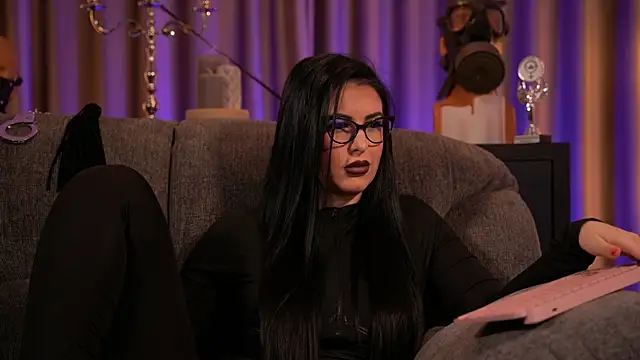 kelly kent online show from February 20, 2:51 am