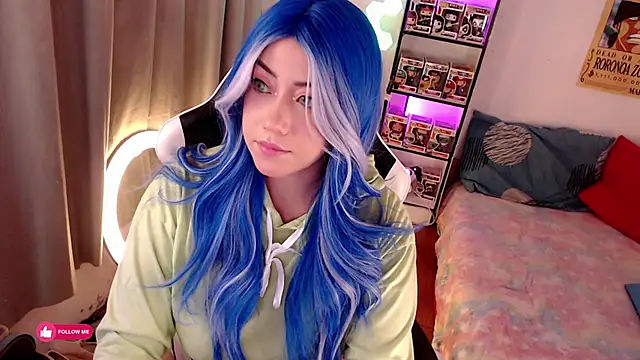 Emmy Ruiz online show from September 20, 11:39 pm