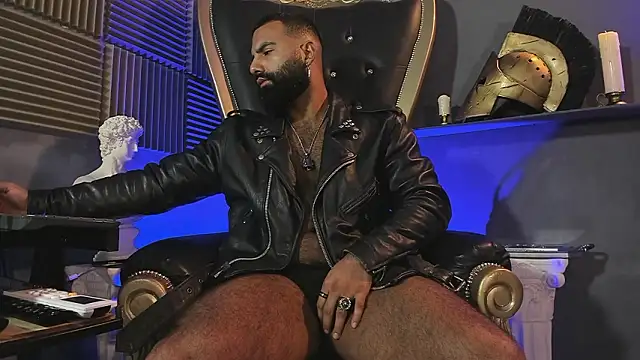 Snapshot of BeardAndrew chatting on March 14, 12:28 am BeardAndrew online show from March 14, 12:28 am