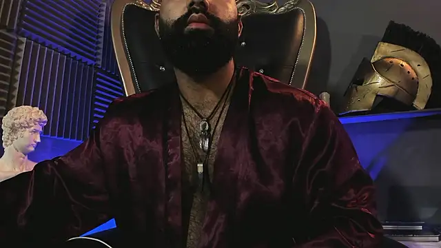 Snapshot of BeardAndrew chatting on March 17, 7:33 am BeardAndrew online show from March 17, 7:33 am