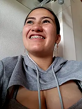 francesca baker1007 online show from March 22, 10:15 pm