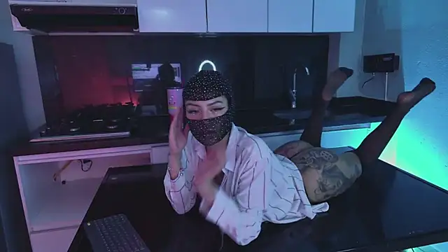 Scarlett collins02 online show from December 22, 4:50 am