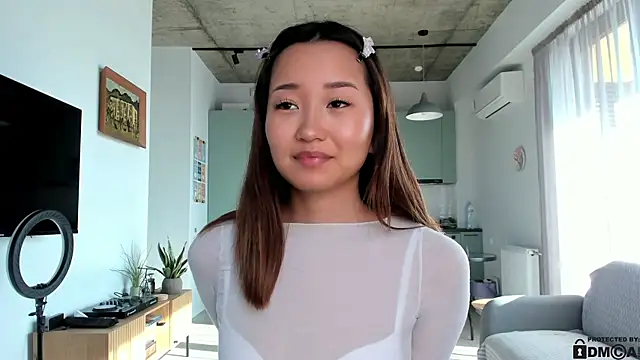 julias tapes online show from January 10, 7:57 am