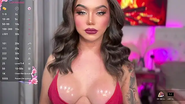 sassy olivia online show from November 19, 1:33 pm