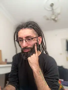 Addicted Avocado online show from December 4, 12:25 pm