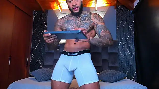 muscle man16 online show from December 11, 3:56 am