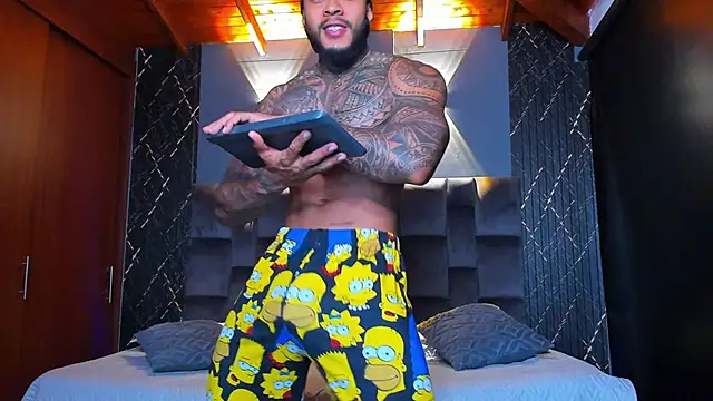 muscle man16 online show from December 28, 11:59 pm