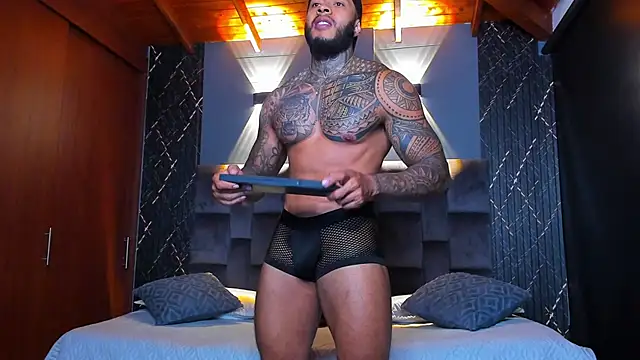 muscle man16 online show from January 7, 12:09 pm