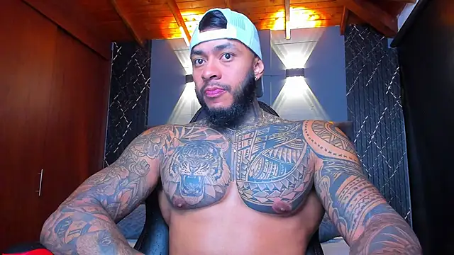 muscle man16 online show from January 12, 1:58 pm