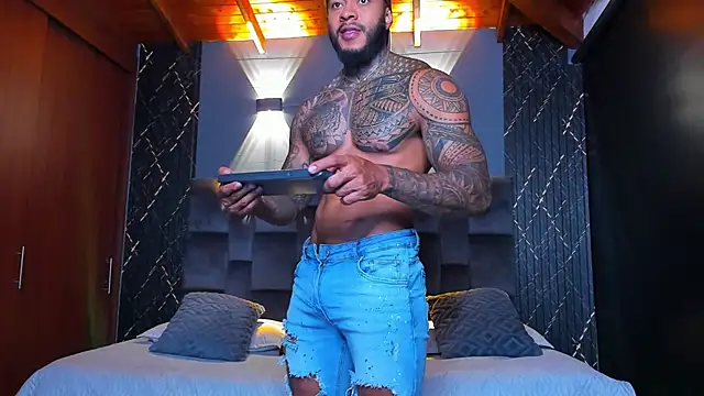 muscle man16 online show from January 19, 4:01 am
