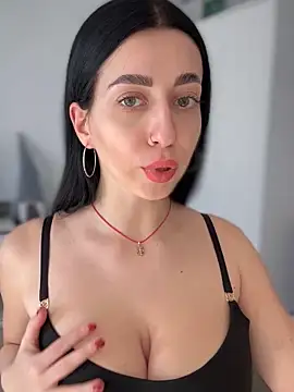 Emylia online show from January 18, 12:36 pm
