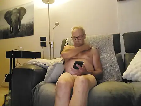 Snapshot of sexbink chatting on August 5, 9:28 pm sexbink online show from August 5, 9:28 pm