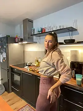 spottyyy online show from February 5, 9:46 am