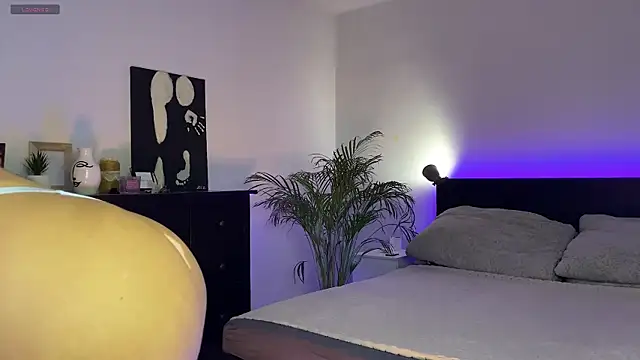 spottyyy online show from March 6, 6:48 pm