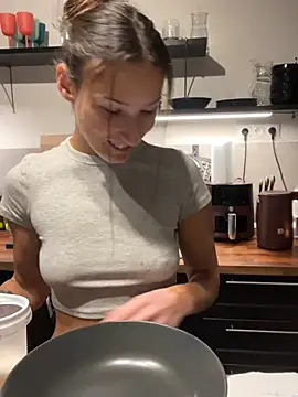 spottyyy online show from July 12, 2:41 pm