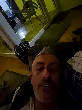 cuci45 online show from December 19, 4:25 pm