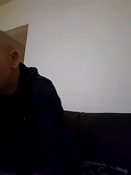 cuci45 online show from February 8, 10:13 pm