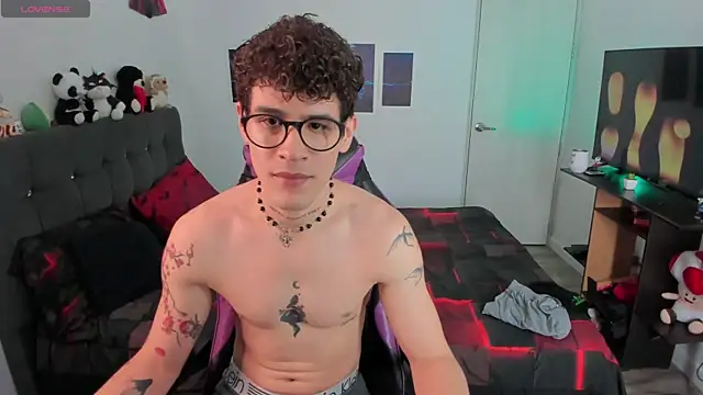 andybxby online show from May 18, 11:21 pm