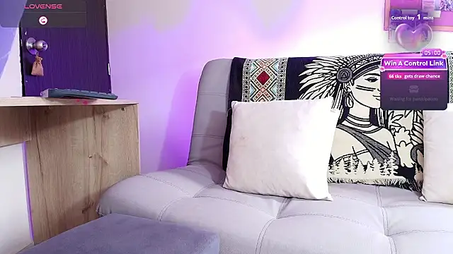 Snapshot of anastasia_gray2 chatting on March 17, 4:32 pm anastasia gray2 online show from March 17, 4:32 pm