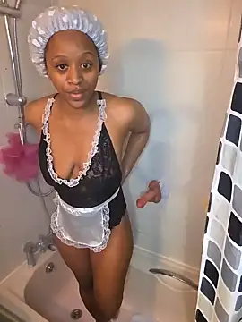 Snapshot of chichi1202 chatting on October 19, 6:19 pm chichi1202 online show from October 19, 6:19 pm