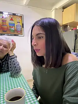 Snapshot of charlotte_stevenss_ chatting on January 31, 2:28 pm charlotte stevenss online show from January 31, 2:28 pm