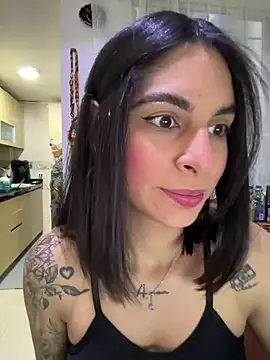 Snapshot of charlotte_stevenss_ chatting on February 1, 2:13 pm charlotte stevenss online show from February 1, 2:13 pm