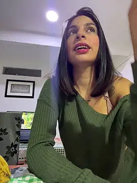 Snapshot of charlotte_stevenss_ chatting on March 17, 2:23 pm charlotte stevenss online show from March 17, 2:23 pm