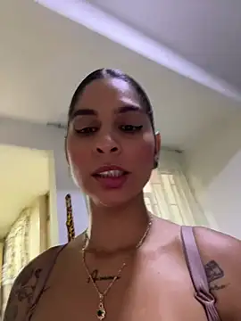 Snapshot of charlotte_stevenss_ chatting on March 19, 4:55 pm charlotte stevenss online show from March 19, 4:55 pm