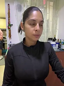 Snapshot of charlotte_stevenss_ chatting on March 20, 2:53 pm charlotte stevenss online show from March 20, 2:53 pm