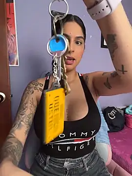 Snapshot of charlotte_stevenss_ chatting on October 10, 2:38 pm charlotte stevenss online show from October 10, 2:38 pm