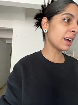 Snapshot of charlotte_stevenss_ chatting on October 29, 3:25 pm charlotte stevenss online show from October 29, 3:25 pm