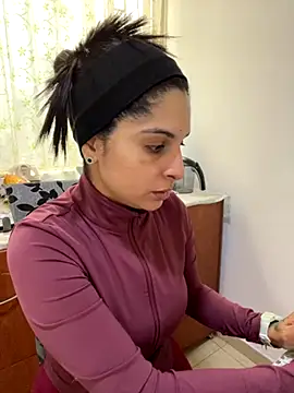 Snapshot of charlotte_stevenss_ chatting on November 12, 3:23 pm charlotte stevenss online show from November 12, 3:23 pm