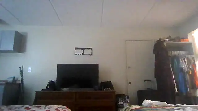 Snapshot of MrandMrs_Reigns chatting on September 30, 12:48 am MrandMrs Reigns online show from September 30, 12:48 am
